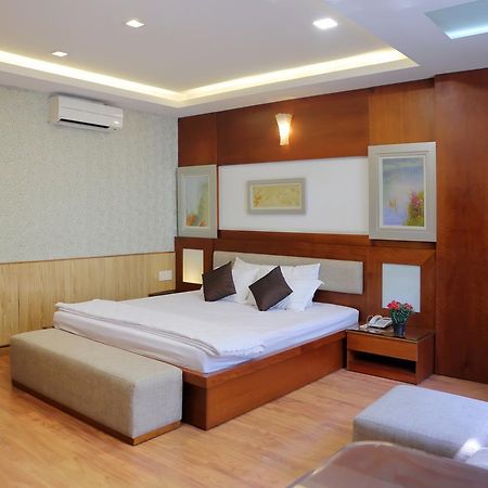 Thala Hotel โฮจิมินห์ซิตี้ ภายนอก รูปภาพ