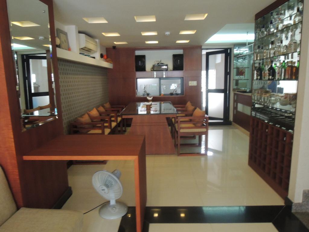 Thala Hotel โฮจิมินห์ซิตี้ ภายนอก รูปภาพ
